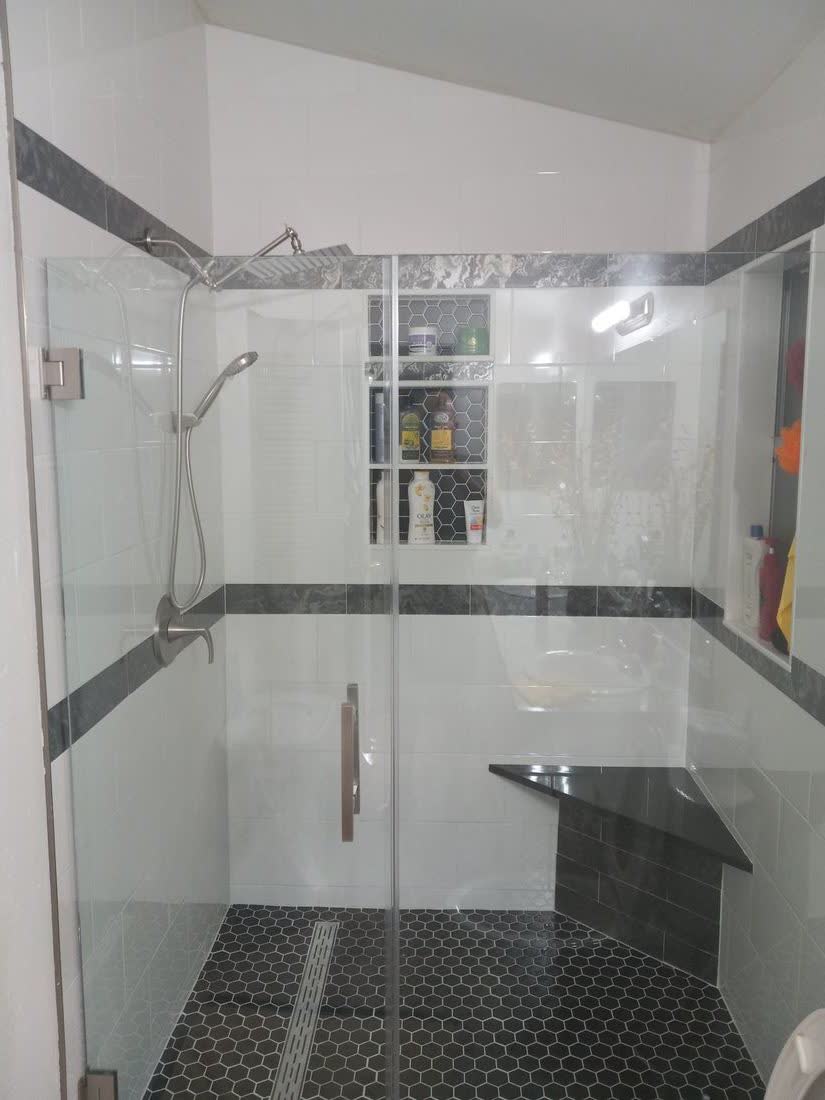 Black Shower Tampa Custom